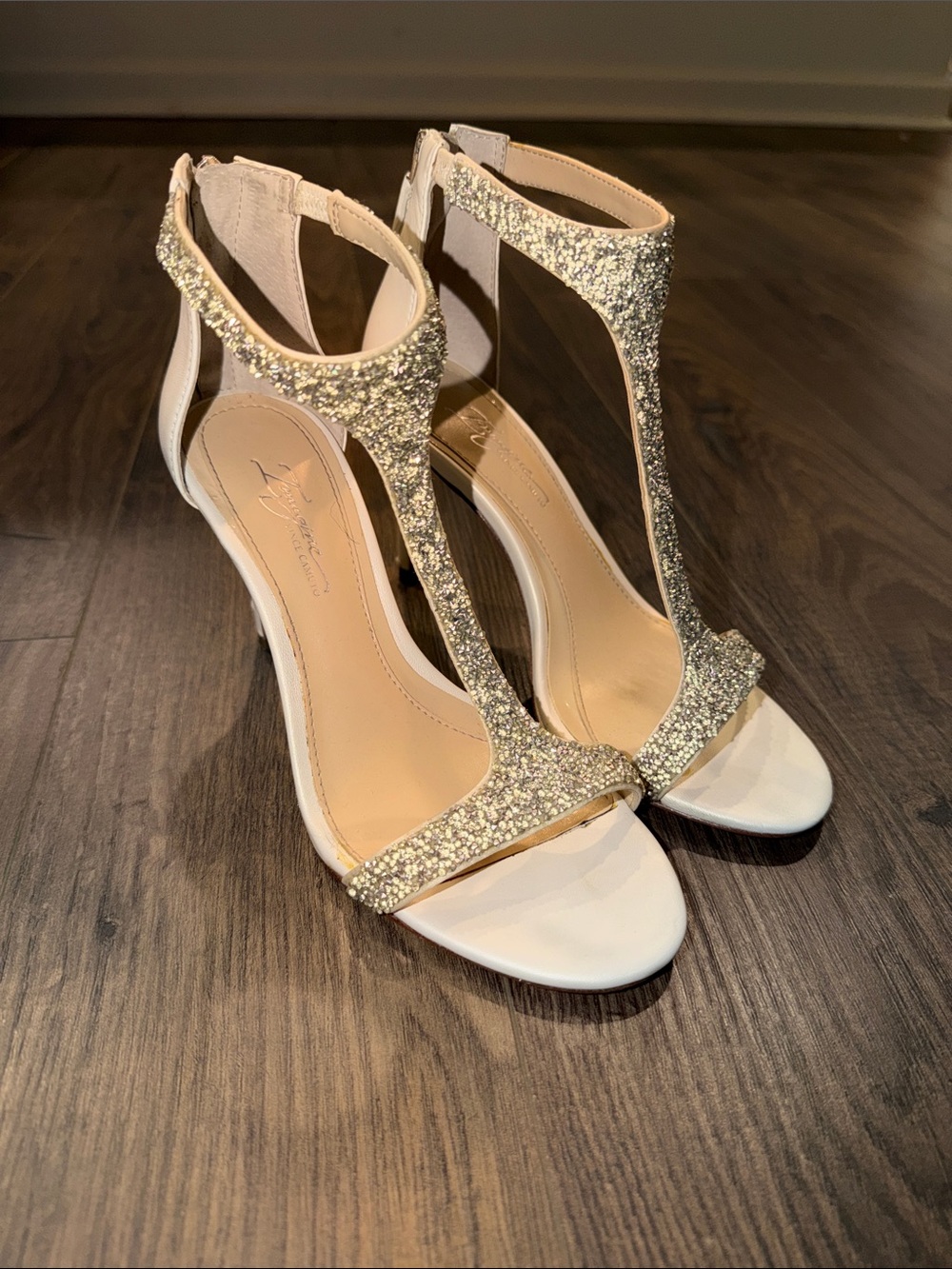 Imagine Vince Camuto Women's Glitter T-Strap Heeled Sandals - 5.5